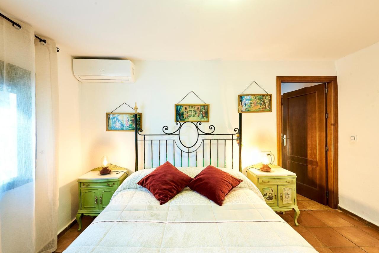 Vivienda Turistica La Huerta Villa Guadalcanal Bagian luar foto